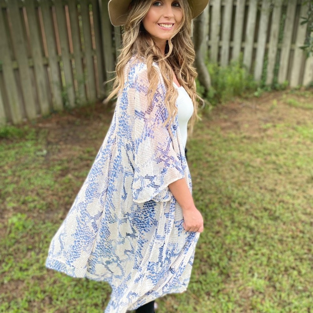 Snake print kimono